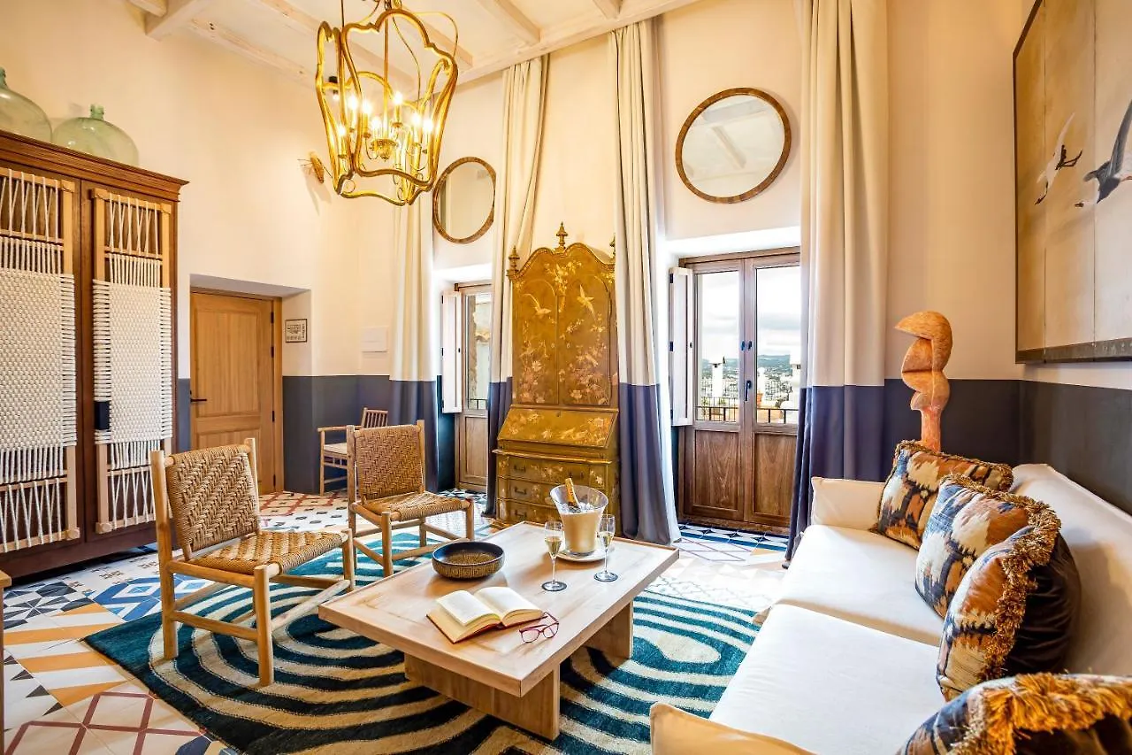 Hotel La Torre Del Canonigo - Small Luxury Hotels Ibiza